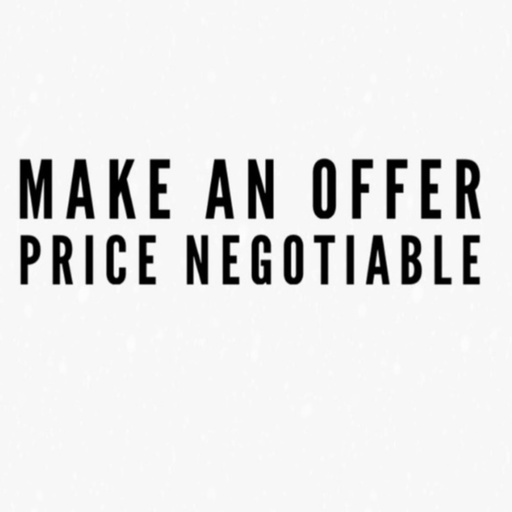 MAKE AN OFFER! Most items are negotiable! 😊